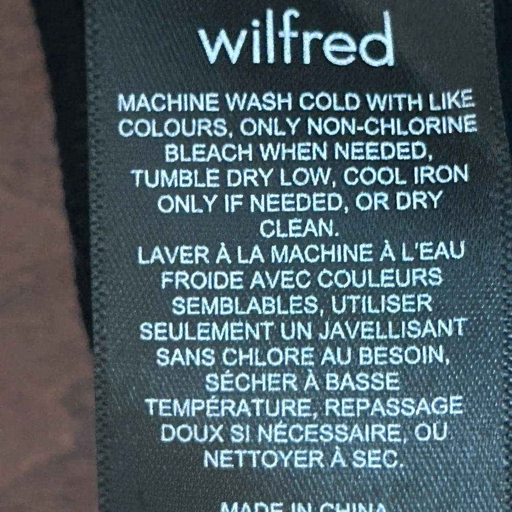 Wilfred Black scenery mini size small MSRP 110 NWT - Picture 13 of 13